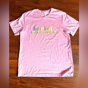 T- shirt Be Kind to Everyone Easter Autism shirt worn ONCE! Size L